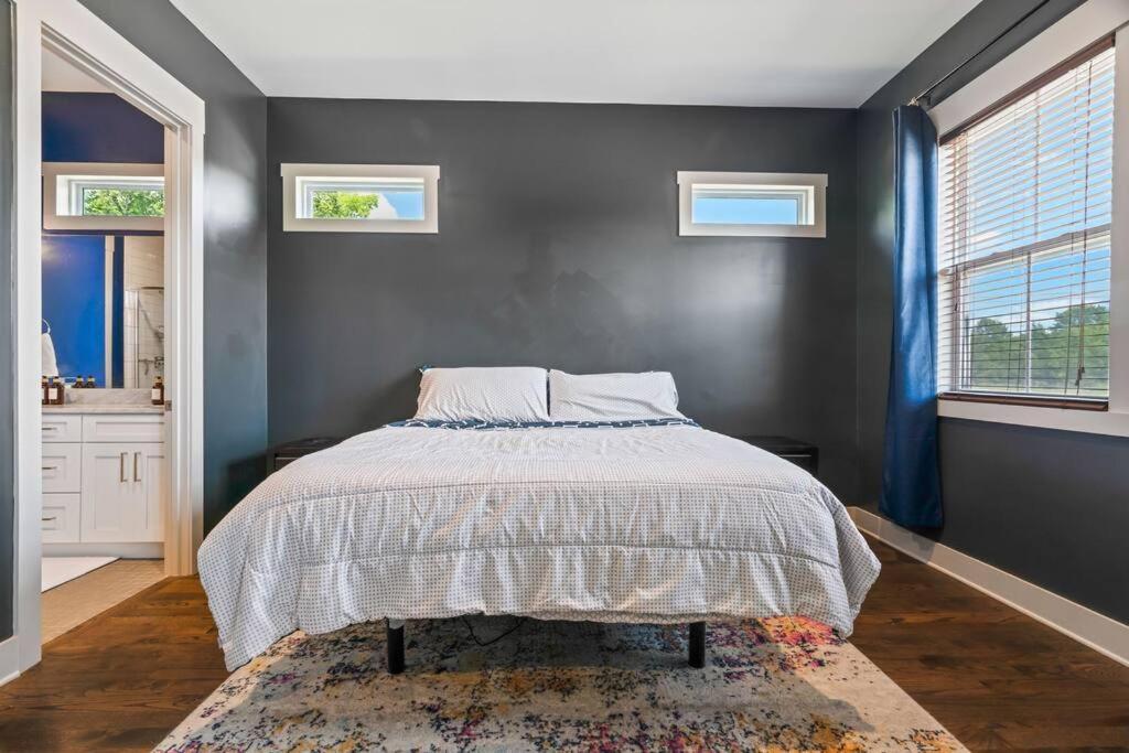 King Bed, Balcony, Covered Patio & Firepit! 8 Minutes From Broadway Nashville Exterior foto